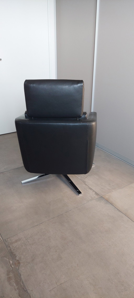 Fsm Pavo swivel chair by Markus Hartmann