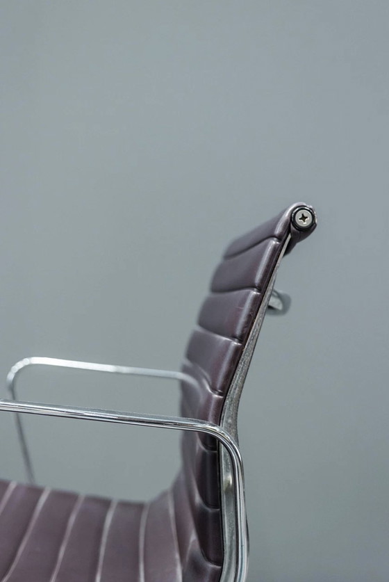 Image 1 of Eames Ea117 Office Chair