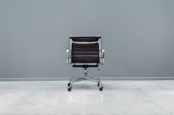 Image 1 of Eames Ea117 Office Chair