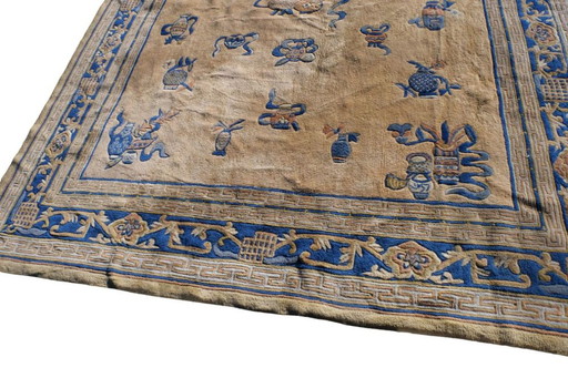 Chinese hand-knotted wool carpet