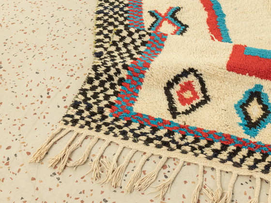 Image 1 of  Vintage Azilal, tapis berbère, 123 X 295