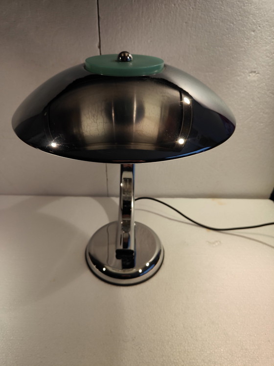 Image 1 of Lampe de table vintage chromée