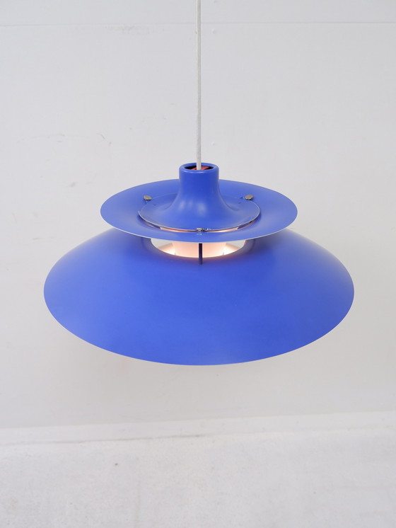 Image 1 of Louis Poulsen PH5 hanging lamp blue