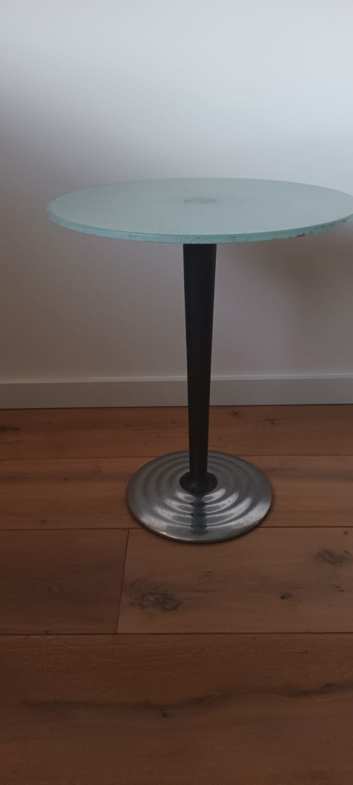 Leolux glass side table Melon by Siggi Fischer