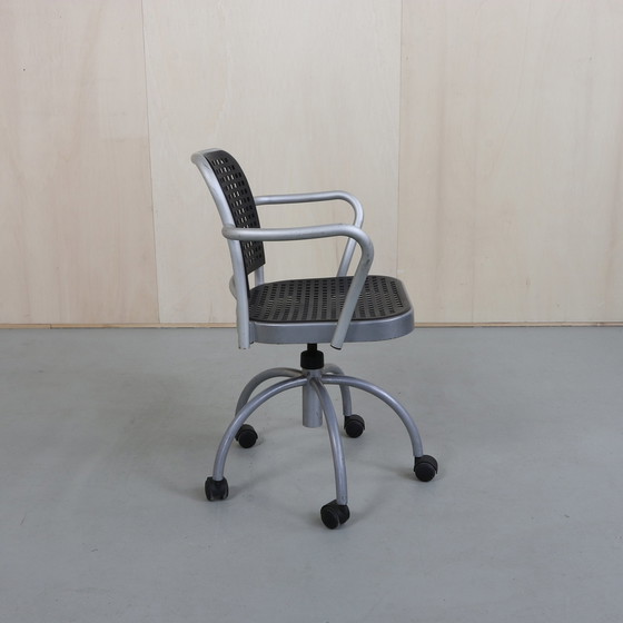 Image 1 of Vico Magistretti Office chair