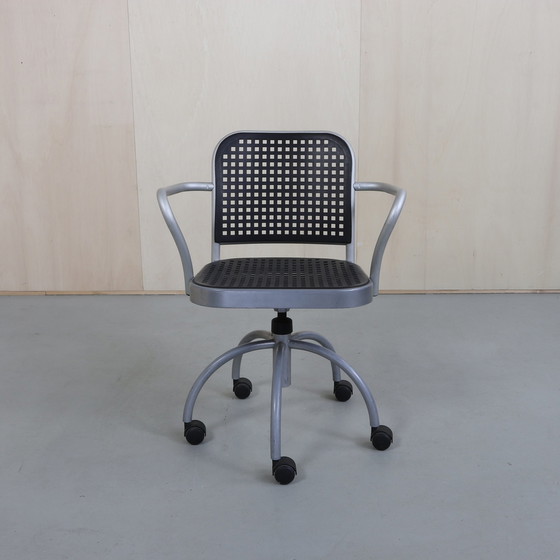 Image 1 of Vico Magistretti Office chair