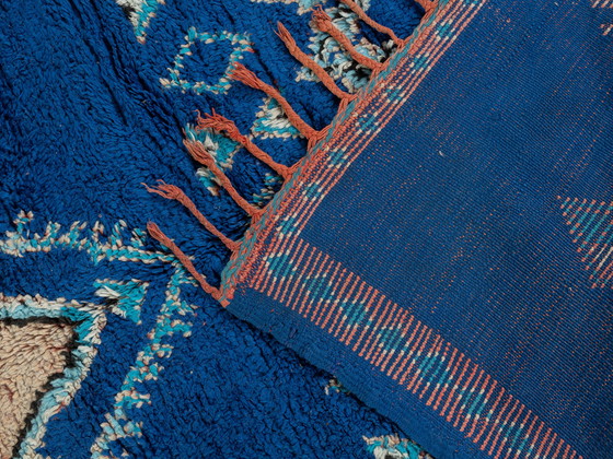 Image 1 of vintage Boujad berber rug 165 x 410 cm