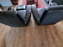 Gerard v d Berg 2 fauteuils Longa + pouf