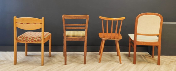 Image 1 of Quatre chaises de table de salle à manger Mid Century | Vintage - set de 4 chaises