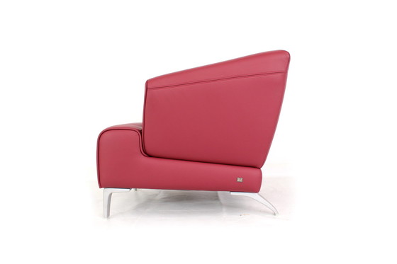 Image 1 of As new, Rolf Benz Lounge Chair / Armchairs with red leather and aluminum feet