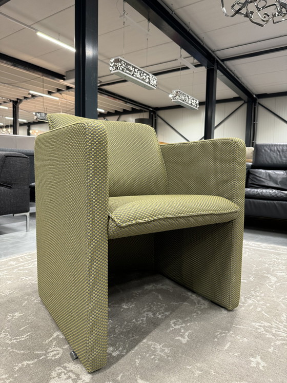 Image 1 of Evidence Leolux Saga Armchair green fabric