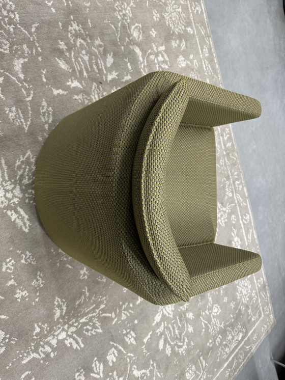 Image 1 of Evidence Leolux Saga Armchair green fabric