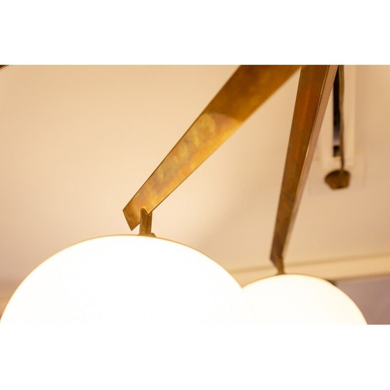 Image 1 of Vintage chandelier in brass and opaline glass, Italy