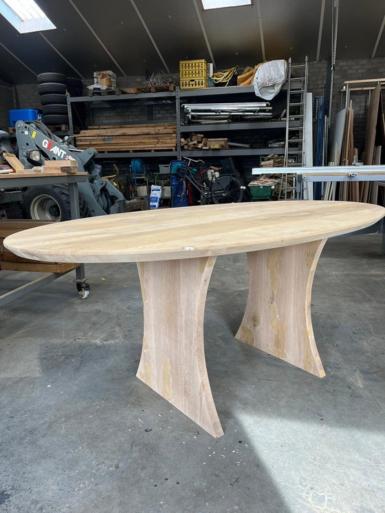 Image 1 of Design table Montuoso