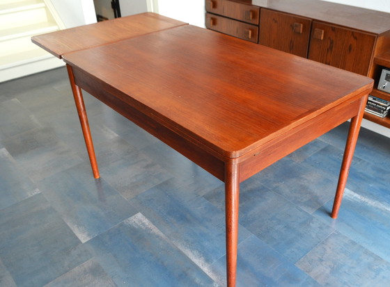 Image 1 of Pastoe dining table