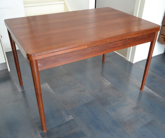 Image 1 of Pastoe dining table