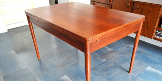 Image 1 of Pastoe dining table