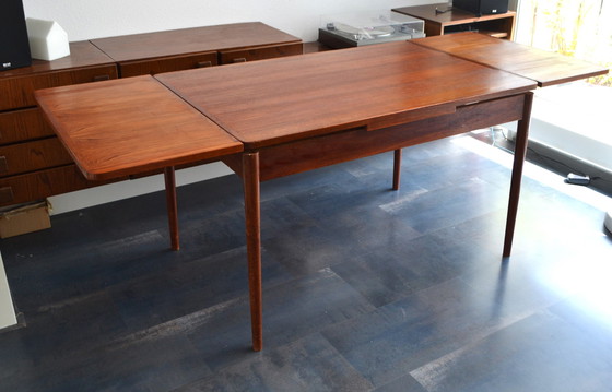 Image 1 of Pastoe dining table