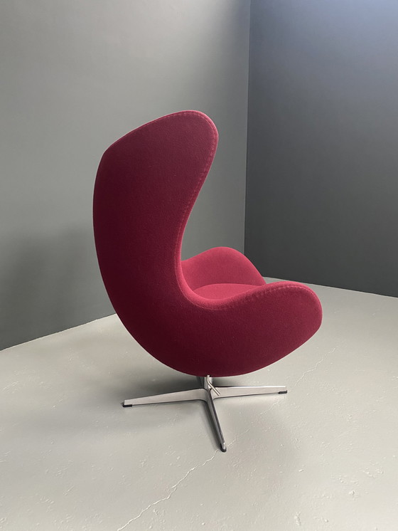 Image 1 of Arne Jacobsen Chaise à œuf