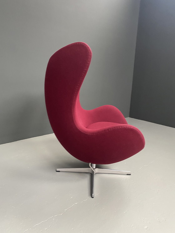 Image 1 of Arne Jacobsen Chaise à œuf