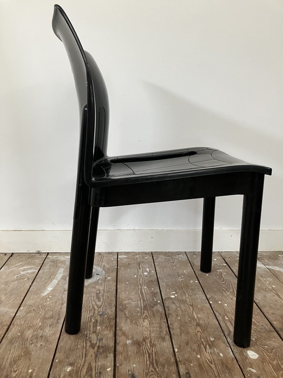 Image 1 of Kartell Chaise de salle à manger en plastique