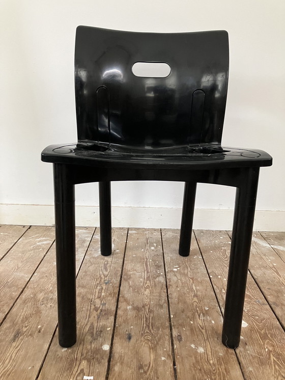 Image 1 of Kartell Plastic dining chair