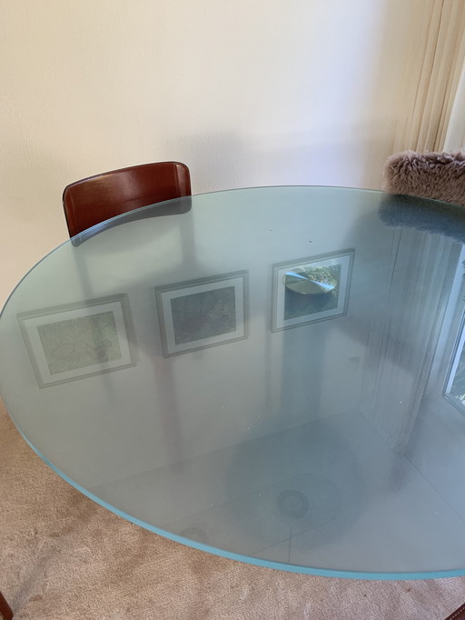 Poltrona Glass Dining Table