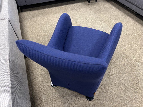 Image 1 of Fauteuil Loge de Montis tissu de laine bleu