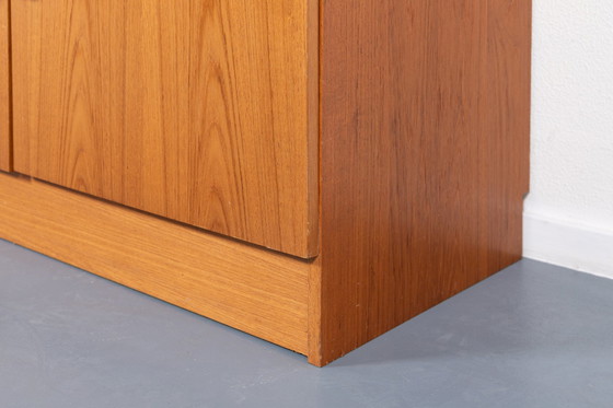 Image 1 of Mobiletto vintage danese in teak impiallacciato degli anni '70