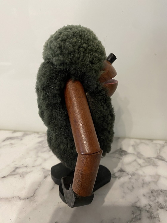 Image 1 of Scimmia appesa in legno vintage