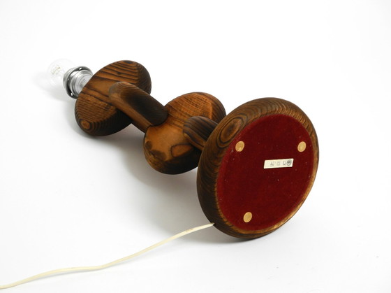 Image 1 of Lámpara de mesa grande, rara y hermosa, de la década de 1960, de Temde, hecha de madera de pino.