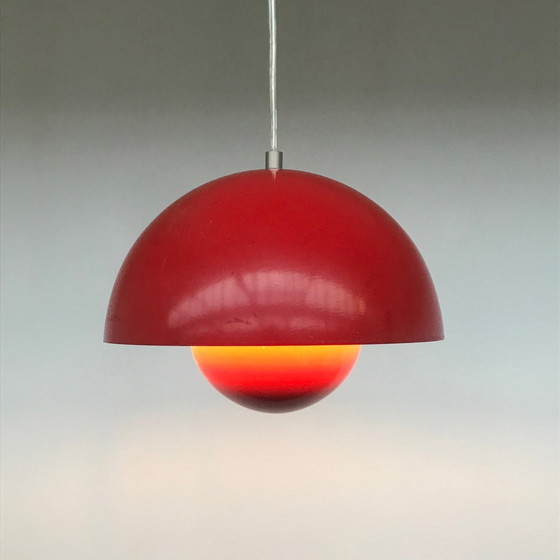 Image 1 of Pendant Lamp Flowerpot Red