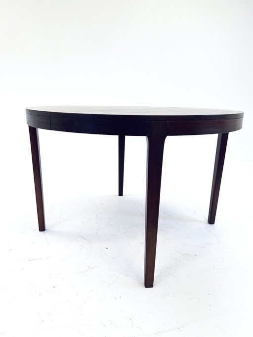 Extendable Danish dining table