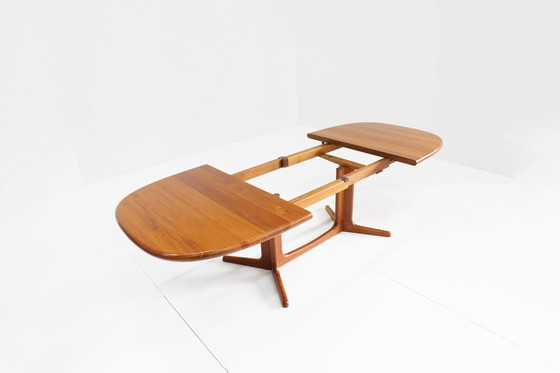 Image 1 of Table de salle à manger ovale vintage Glostrup Danish 1960s