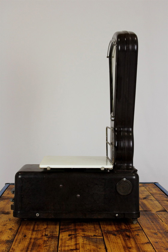 Image 1 of Large Bakelite Grocery Scale, 1930S