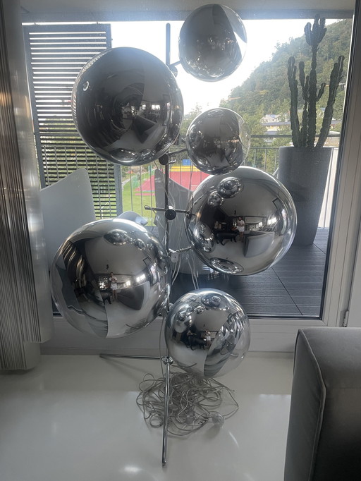 Tom Dixon Mirror Ball Stand lamp