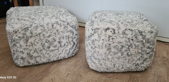 Image 1 of 2x Poufs