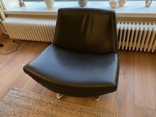 1 Swivel chair