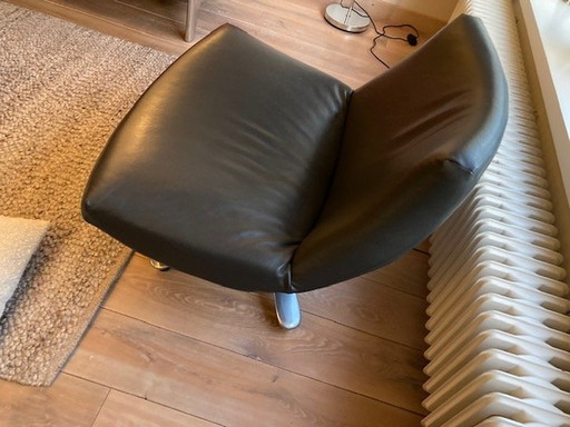 1 Swivel chair