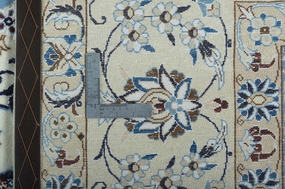 Image 1 of Alfombra oriental anudada a mano Nain 9 La con seda 345 x 257 cm 