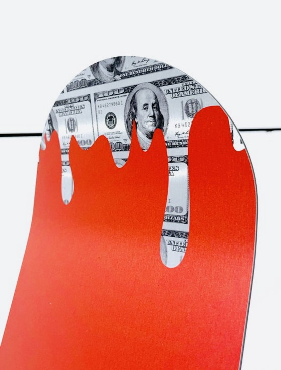 Image 1 of Suketchi: tavola da skate Ferrari Money Drip. Firmata sulla targa. Con certificato di autenticità.