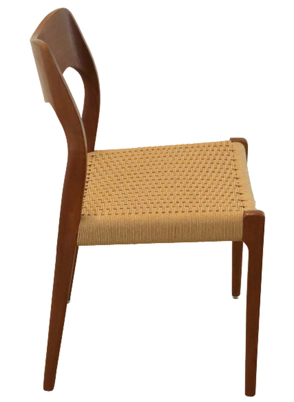 Niels O Möller Dining chairs model 71 vintage | €400 | Whoppah