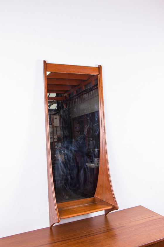 Image 1 of Grande specchio da parete in teak danese di Pedersen &amp; Hansen, 1960.