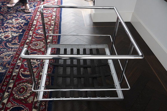 Image 1 of Poltrona Le Corbusier LC2