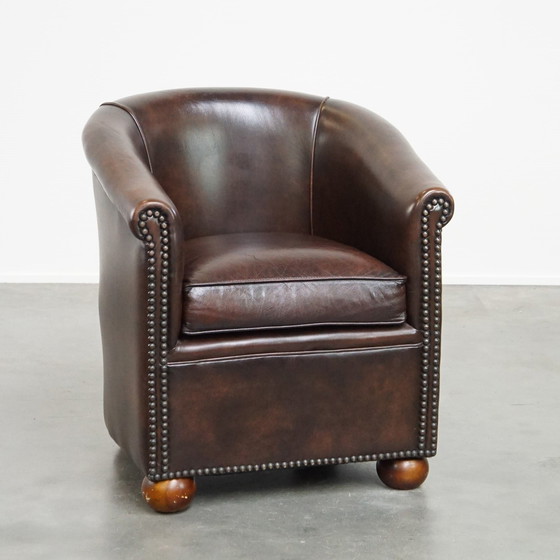 Image 1 of Beef Leather Club Chair With Spherical Legs