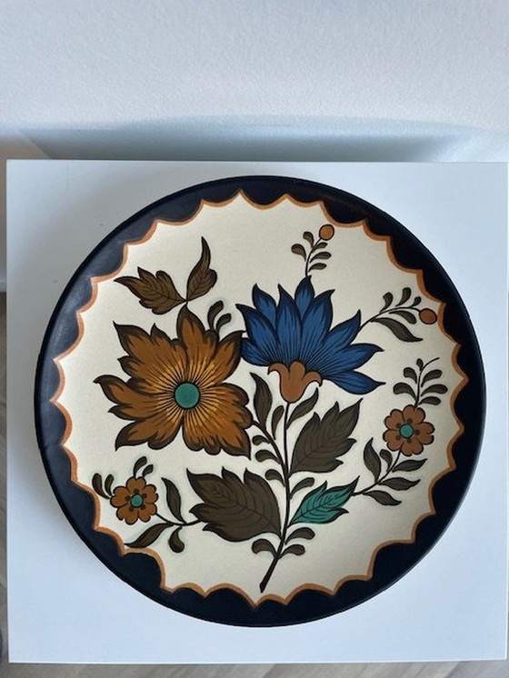 Image 1 of Flora Gouda Plate Wall Plate Floral Pattern