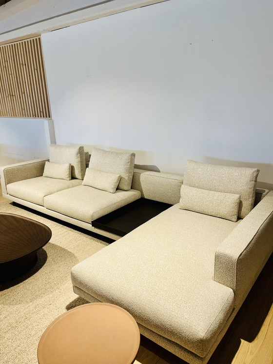 Image 1 of Molteni Sofa model Octave