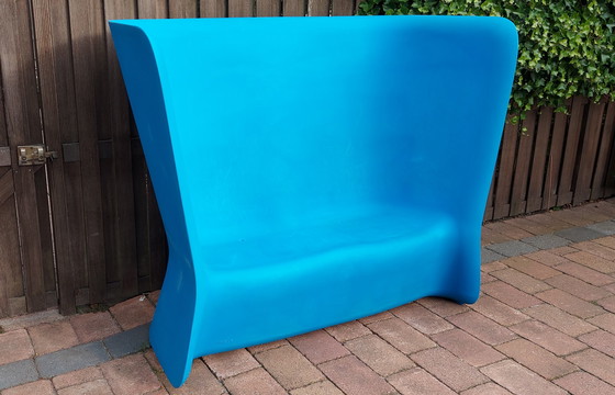 Image 1 of Banc de jardin Myyour en plastique bleu.