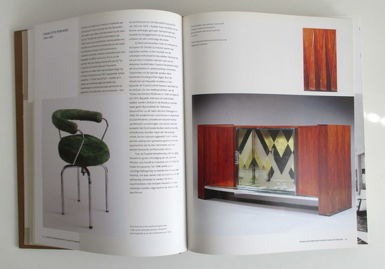 Image 1 of Art Deco The definitive guide to the decorative arts of the 1920s and 1930s book