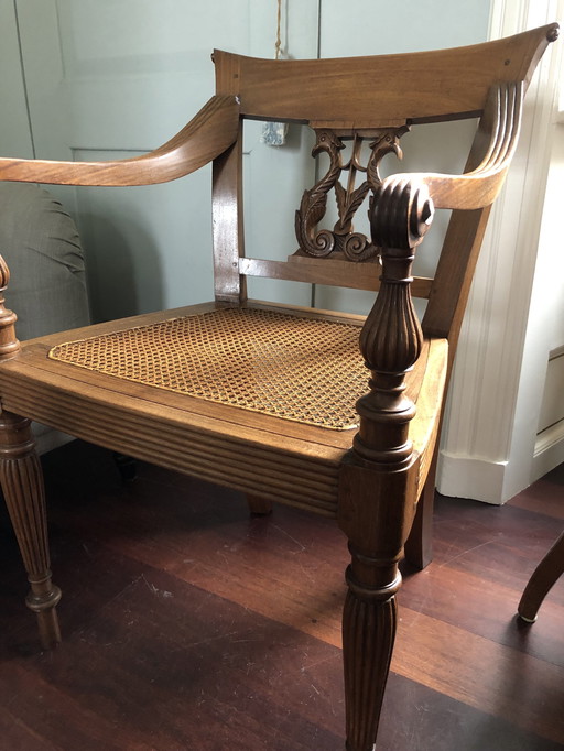 Very Sturdy Antique Wooden Dining Chairs With Webbing.